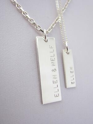 HALSBAND - FAMILJESMYCKE Bricka