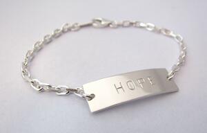ARMBAND - Armband med BUDSKAP